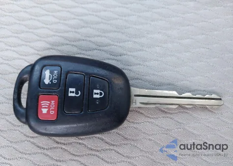 2016 Toyota Corolla Le из США, поврежденный, VIN 5YFBURHE8GP504751